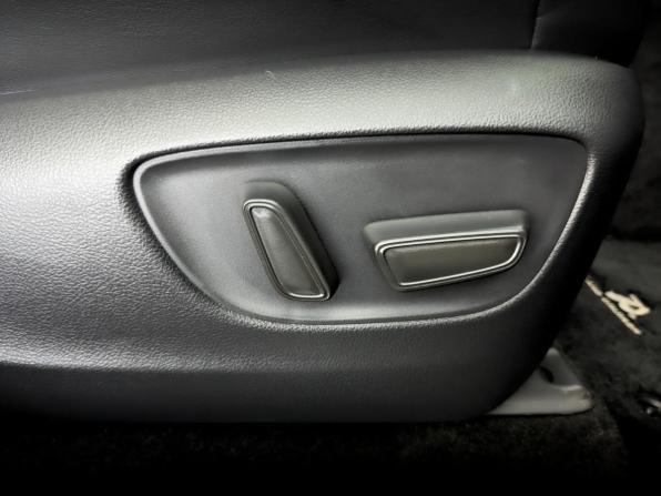 Toyota Land Cruiser 300 Series с пробегом 2022 года, цена 10 600 000 рублей, 38237 км, внедорожник, Автокод Объявления