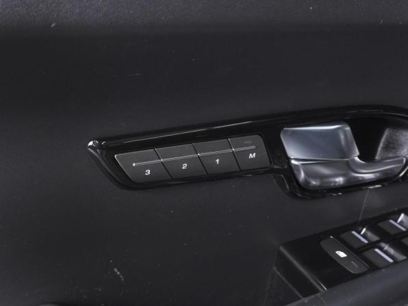 Land Rover Range Rover Evoque I с пробегом 2012 года, цена 1 270 000 рублей, 185449 км, внедорожник, Автокод Объявления