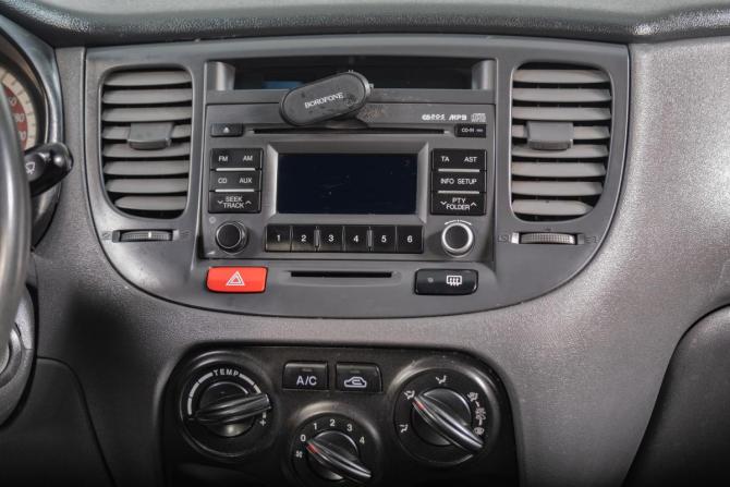 Kia Rio II Рестайлинг с пробегом 2010 года, цена 559 000 рублей, 269029 км, седан, Автокод Объявления