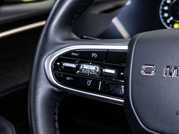 Omoda C5 I с пробегом 2024 года, цена 1 820 000 рублей, 19819 км, внедорожник, Автокод Объявления