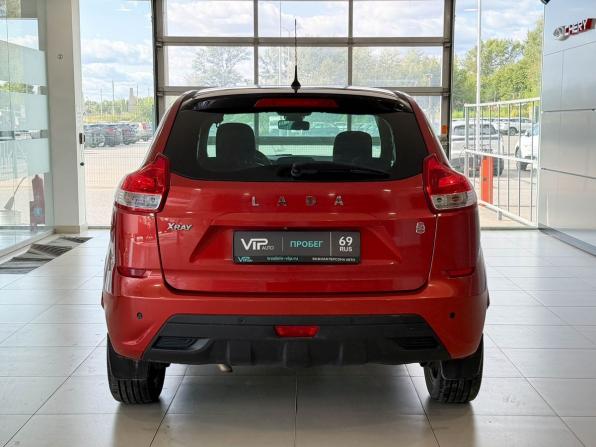 Lada (ВАЗ) XRAY I с пробегом 2016 года, цена 695 000 рублей, 211245 км, хэтчбек, Автокод Объявления