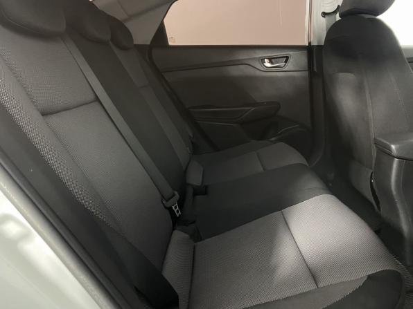 Hyundai Solaris II с пробегом 2017 года, цена 1 150 000 рублей, 198514 км, седан, Автокод Объявления