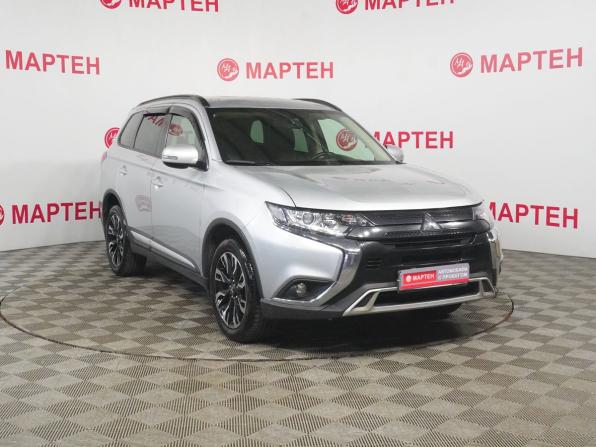 Mitsubishi Outlander III Рестайлинг 3 с пробегом 2021 года, цена 2 649 000 рублей, 82346 км, внедорожник, Автокод Объявления