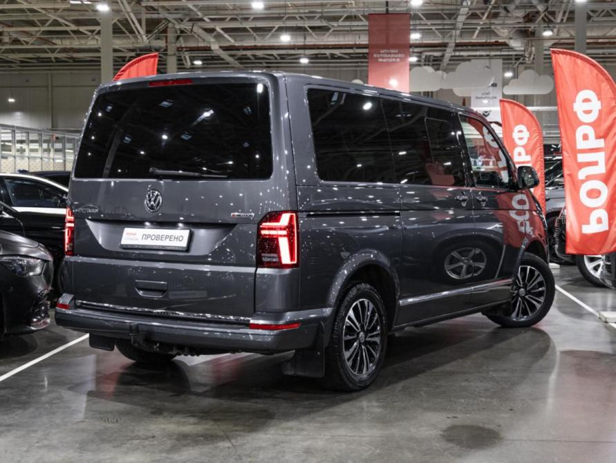 Volkswagen Multivan T6 Рестайлинг Санкт-Петербург  - изображение 8