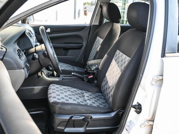 Ford Focus II с пробегом 2006 года, цена 469 000 рублей, 320842 км, седан, Автокод Объявления