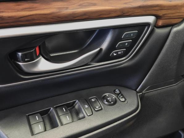 Honda CR-V V с пробегом 2018 года, цена 2 566 000 рублей, 185690 км, внедорожник, Автокод Объявления
