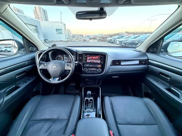 Mitsubishi Outlander III Рестайлинг 2 с пробегом 2017 года, цена 1 465 000 рублей, 201000 км, внедорожник, Автокод Объявления