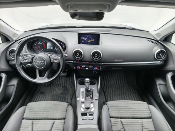 Audi A3 III (8V) Рестайлинг с пробегом 2017 года, цена 2 218 000 рублей, 125383 км, седан, Автокод Объявления