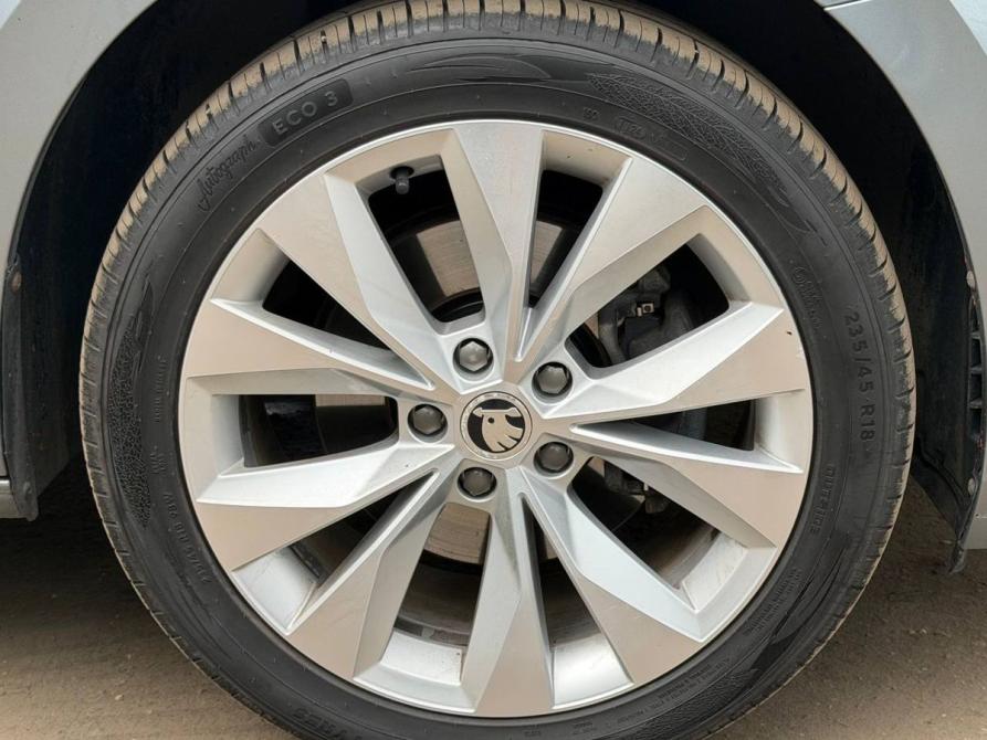 Skoda Superb III Москва  - изображение 14