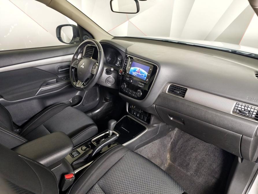 Mitsubishi Outlander III Рестайлинг 2 Москва  - изображение 13