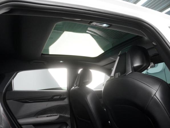 Changan UNI-V I с пробегом 2023 года, цена 2 199 000 рублей, 41870 км, лифтбек, Автокод Объявления