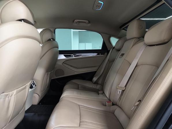 Hyundai Genesis II с пробегом 2014 года, цена 1 539 000 рублей, 190000 км, седан, Автокод Объявления