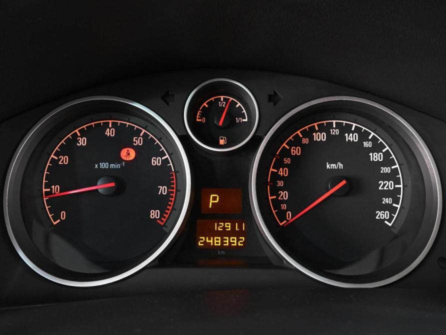 Opel Astra H Рестайлинг Ростов-на-Дону  - изображение 17