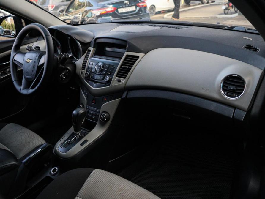 Chevrolet Cruze I Рестайлинг Москва  - изображение 7