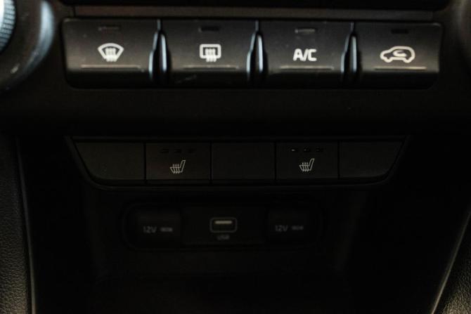 Kia Sportage IV Рестайлинг с пробегом 2020 года, цена 2 288 000 рублей, 45524 км, внедорожник, Автокод Объявления