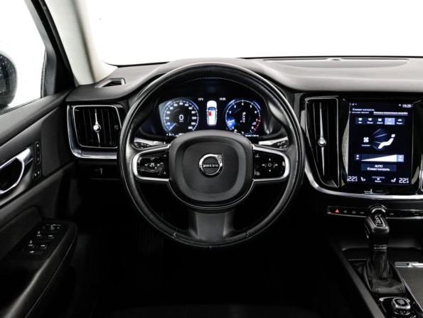 Volvo V60 Cross Country II с пробегом 2020 года, цена 3 199 000 рублей, 136575 км, универсал, Автокод Объявления