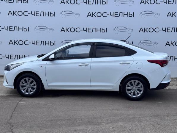 Hyundai Solaris II Рестайлинг с пробегом 2020 года, цена 1 330 000 рублей, 66056 км, седан, Автокод Объявления