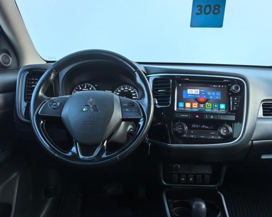 Mitsubishi Outlander III Рестайлинг 2 с пробегом 2018 года, цена 1 730 000 рублей, 110000 км, внедорожник, Автокод Объявления