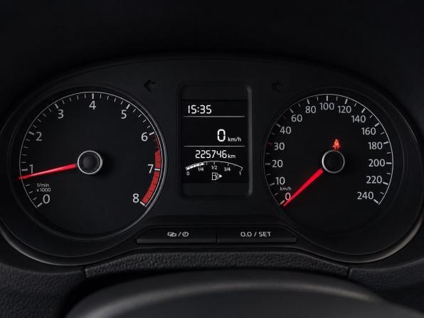 Volkswagen Polo V Рестайлинг с пробегом 2018 года, цена 825 000 рублей, 225745 км, седан, Автокод Объявления