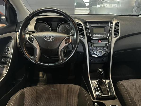 Hyundai i30 II Рестайлинг с пробегом 2016 года, цена 1 295 000 рублей, 94592 км, хэтчбек, Автокод Объявления