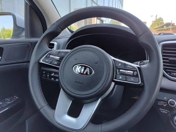 Kia Sportage IV Рестайлинг с пробегом 2021 года, цена 2 799 800 рублей, 113928 км, внедорожник, Автокод Объявления