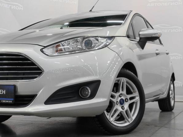 Ford Fiesta Mk6 Рестайлинг с пробегом 2015 года, цена 800 000 рублей, 76407 км, хэтчбек, Автокод Объявления