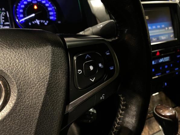 Toyota Camry VII (XV50) Рестайлинг с пробегом 2015 года, цена 2 049 000 рублей, 250112 км, седан, Автокод Объявления