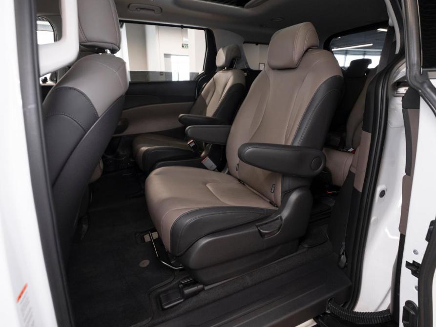 Kia Carnival IV Рестайлинг Москва  - изображение 14