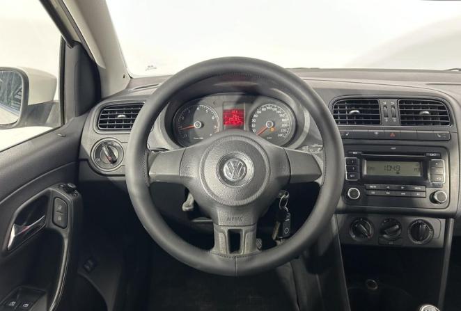 Volkswagen Polo V с пробегом 2011 года, цена 720 000 рублей, 245141 км, седан, Автокод Объявления