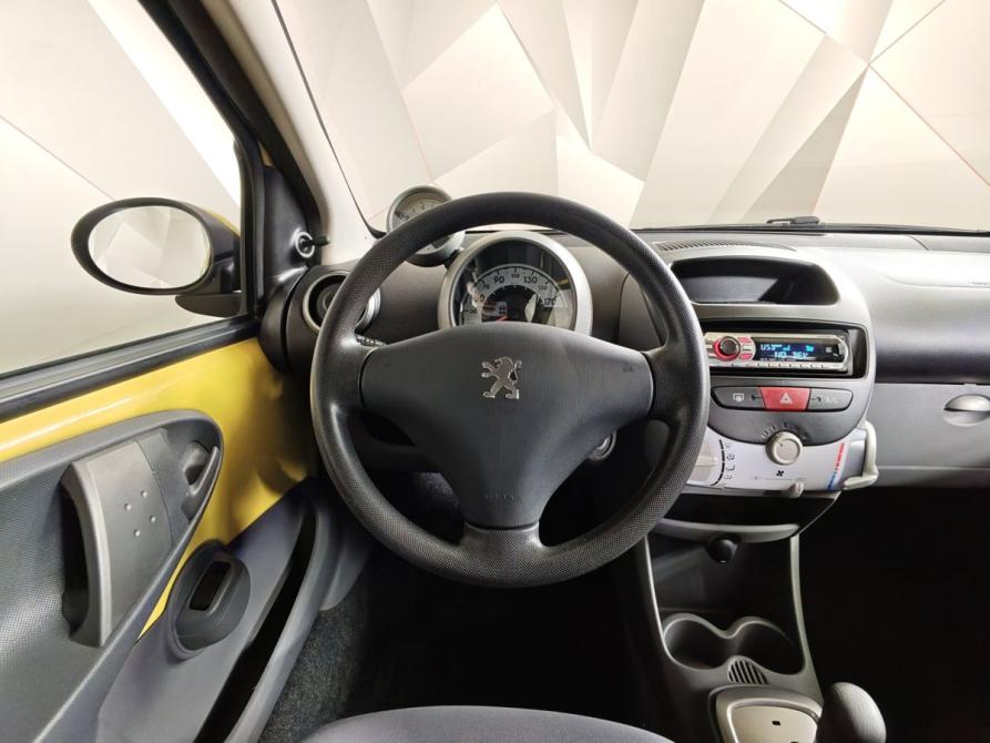 Peugeot 107 I Москва  - изображение 20