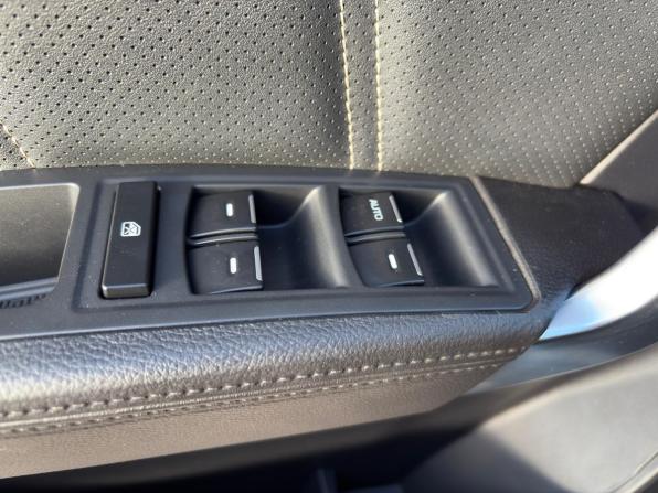 Geely Emgrand X7 I Рестайлинг 2 с пробегом 2019 года, цена 1 180 000 рублей, 90432 км, внедорожник, Автокод Объявления