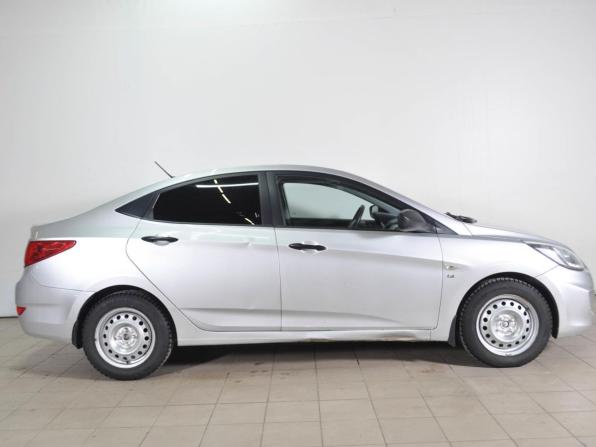 Hyundai Solaris I с пробегом 2014 года, цена 703 000 рублей, 159300 км, седан, Автокод Объявления