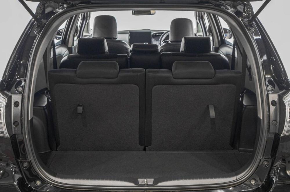 Toyota Wish II Рестайлинг Барнаул  - изображение 25