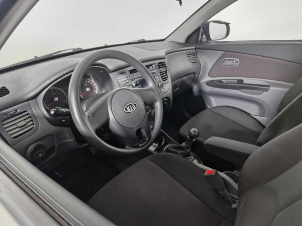 Kia Rio II Рестайлинг с пробегом 2010 года, цена 449 000 рублей, 215856 км, седан, Автокод Объявления