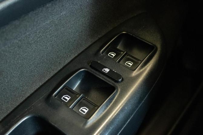 Skoda Octavia II (A5) Рестайлинг с пробегом 2011 года, цена 850 000 рублей, 186080 км, лифтбек, Автокод Объявления