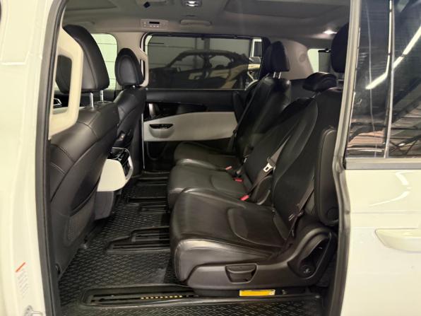 Kia Carnival IV с пробегом 2021 года, цена 3 997 000 рублей, 89682 км, минивэн, Автокод Объявления