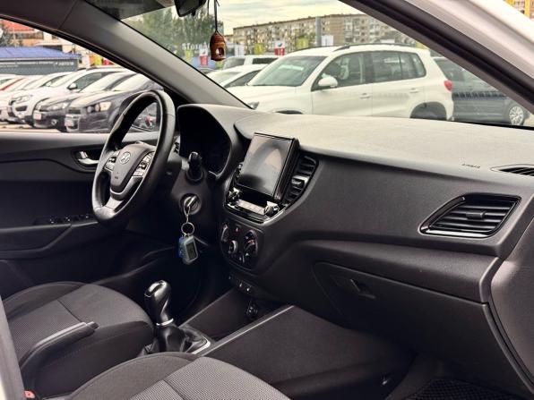 Hyundai Solaris II Рестайлинг с пробегом 2020 года, цена 1 499 000 рублей, 63415 км, седан, Автокод Объявления