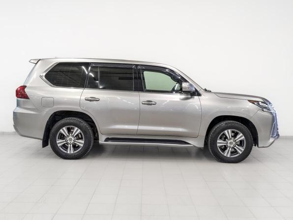 Lexus LX III Рестайлинг 2 с пробегом 2019 года, цена 10 245 000 рублей, 50975 км, внедорожник, Автокод Объявления