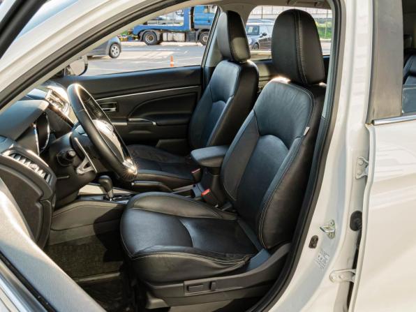 Mitsubishi ASX I Рестайлинг 2 с пробегом 2018 года, цена 1 590 000 рублей, 192978 км, внедорожник, Автокод Объявления