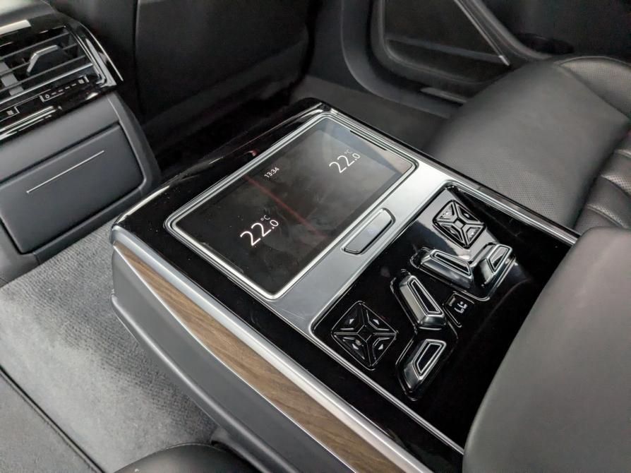 Audi A8 IV (D5) Москва  - изображение 15