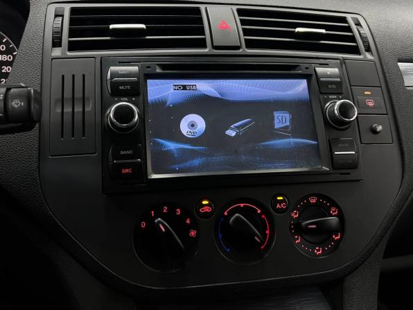 Ford C-MAX I Рестайлинг с пробегом 2007 года, цена 590 000 рублей, 185853 км, компактвэн, Автокод Объявления