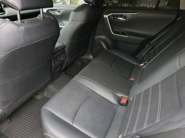 Toyota RAV4 V (XA50) с пробегом 2022 года, цена 3 350 000 рублей, 105773 км, внедорожник, Автокод Объявления