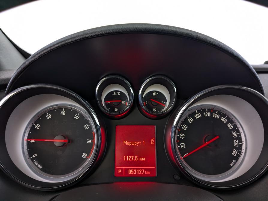 Opel Astra J Рестайлинг Москва  - изображение 15