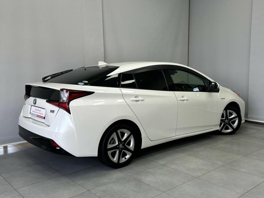 Toyota Prius IV (XW50) Красноярск  - изображение 3