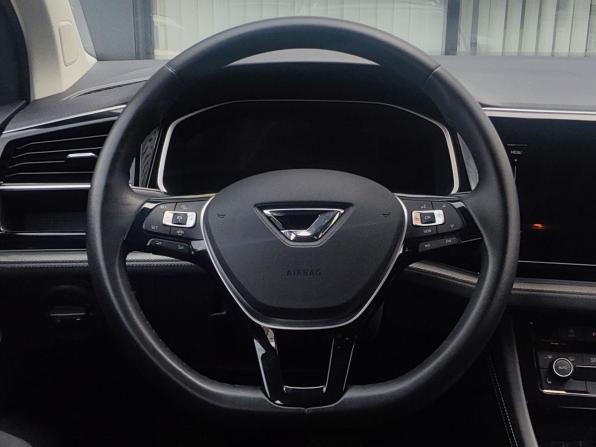 Jetta VS5 I Рестайлинг с пробегом 2023 года, цена 1 850 000 рублей, 68736 км, внедорожник, Автокод Объявления
