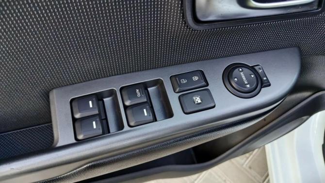 Kia Rio III Рестайлинг с пробегом 2016 года, цена 1 099 900 рублей, 132563 км, седан, Автокод Объявления