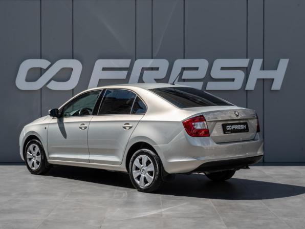 Skoda Rapid I с пробегом 2016 года, цена 1 350 000 рублей, 98610 км, лифтбек, Автокод Объявления