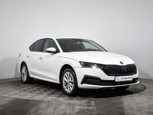 Skoda Octavia IV (A8) с пробегом 2022 года, цена 1 820 592 рубля, 79701 км, лифтбек, Автокод Объявления