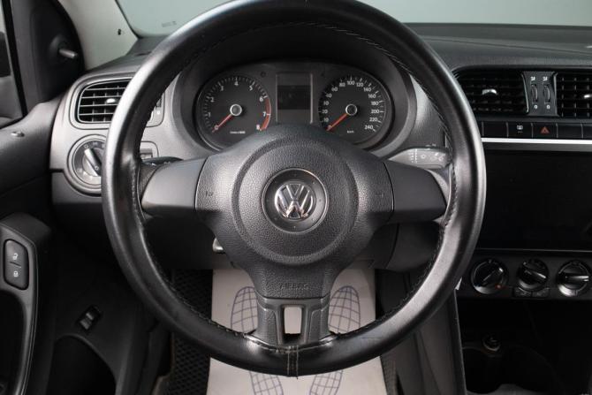 Volkswagen Polo V с пробегом 2013 года, цена 699 000 рублей, 204986 км, седан, Автокод Объявления