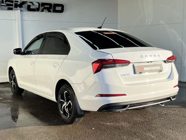 Skoda Rapid II с пробегом 2022 года, цена 1 180 000 рублей, 121286 км, лифтбек, Автокод Объявления